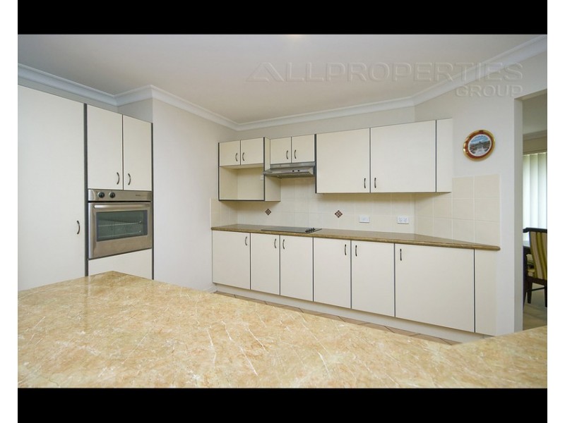 92 Columbus Cct, Drewvale QLD 4116