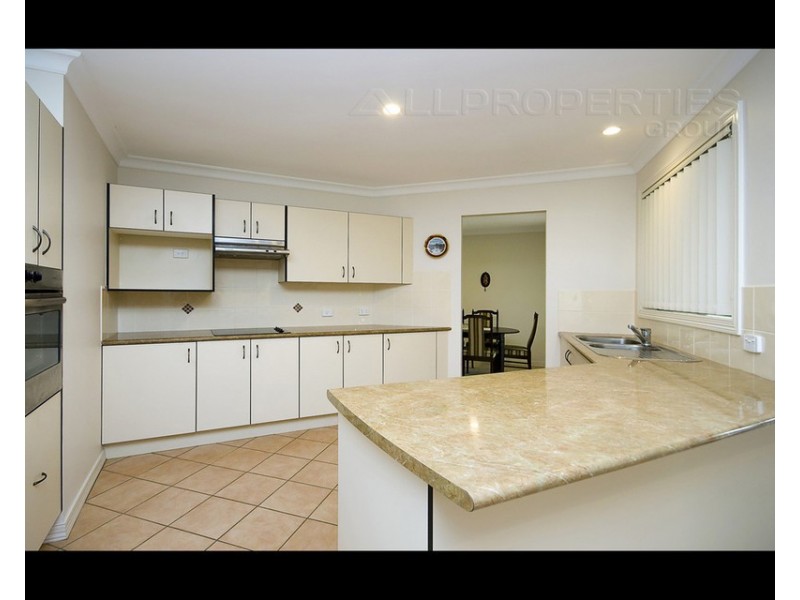 92 Columbus Cct, Drewvale QLD 4116