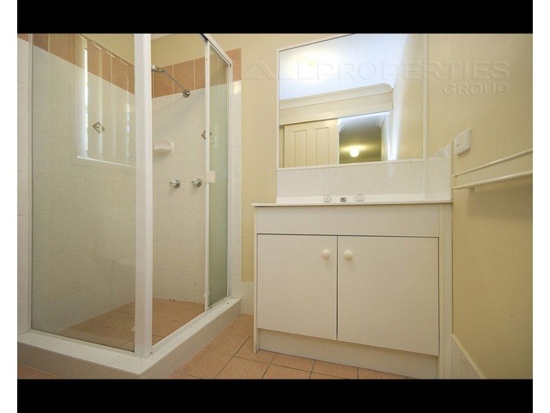 30 Killarney Street, Forest Lake QLD 4078