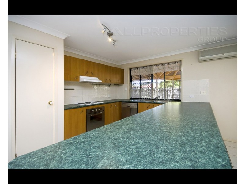 15 Lawson Pl, Drewvale QLD 4116
