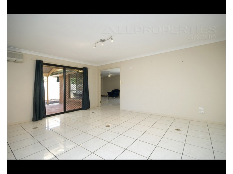 15 Lawson Pl, Drewvale QLD 4116