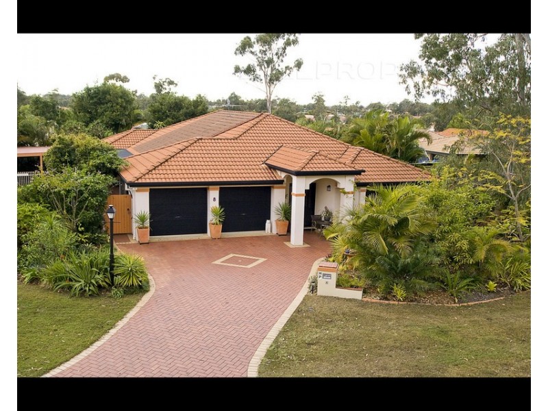8 Queens Court, Forest Lake QLD 4078