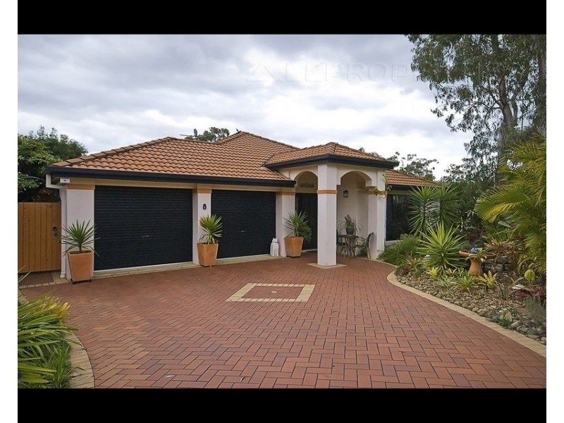 8 Queens Court, Forest Lake QLD 4078