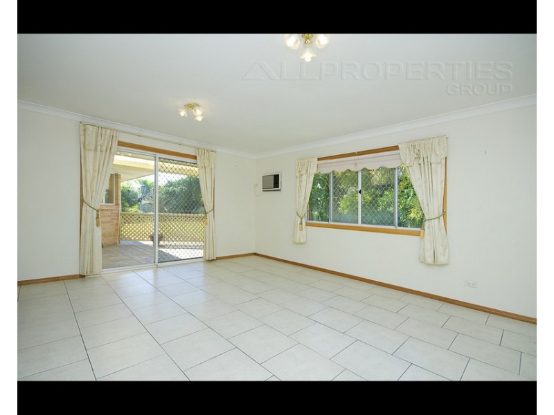 9  Nym Court, Sunnybank Hills QLD 4109