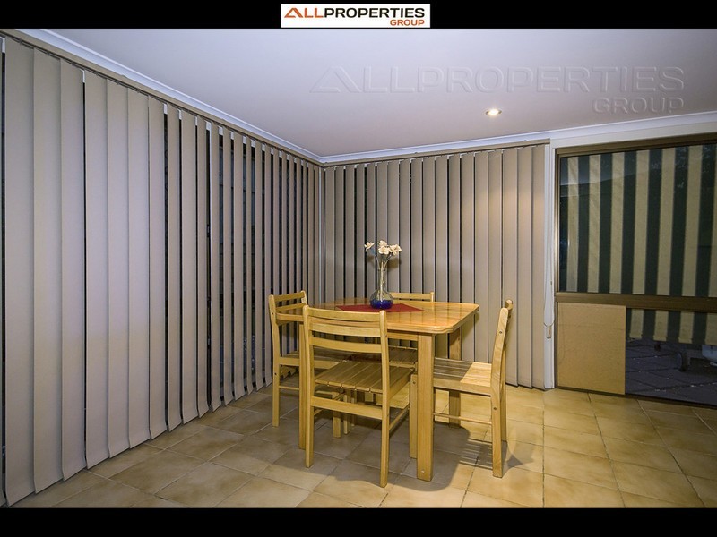 12 Peatmoss St, Sunnybank Hills QLD 4109