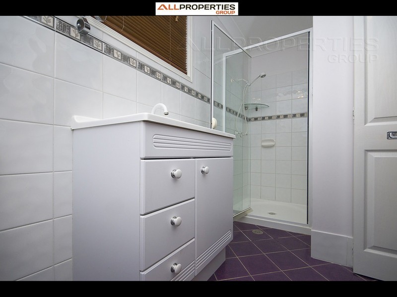 12 Peatmoss St, Sunnybank Hills QLD 4109