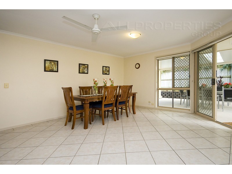 21 Daffodil Cres, Calamvale QLD 4116
