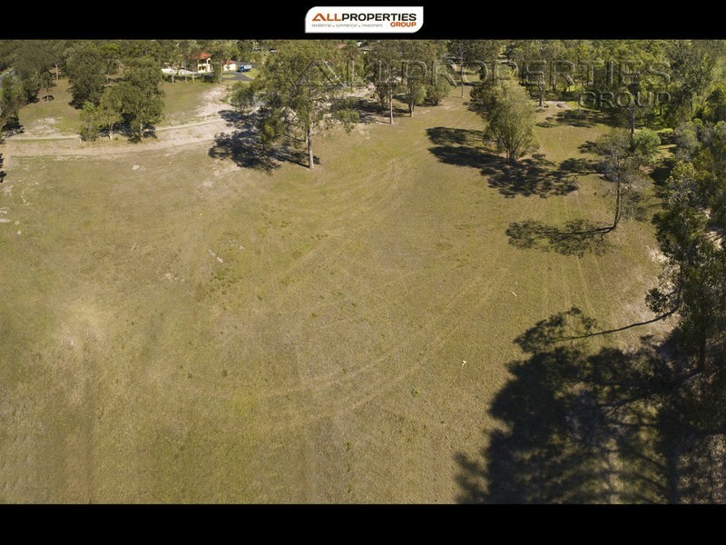 132 – 136 Lincoln Green Drive, Forestdale QLD 4118