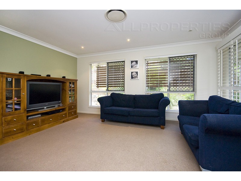 18  St Ives Circuit – Creekwood, Forest Lake QLD 4078