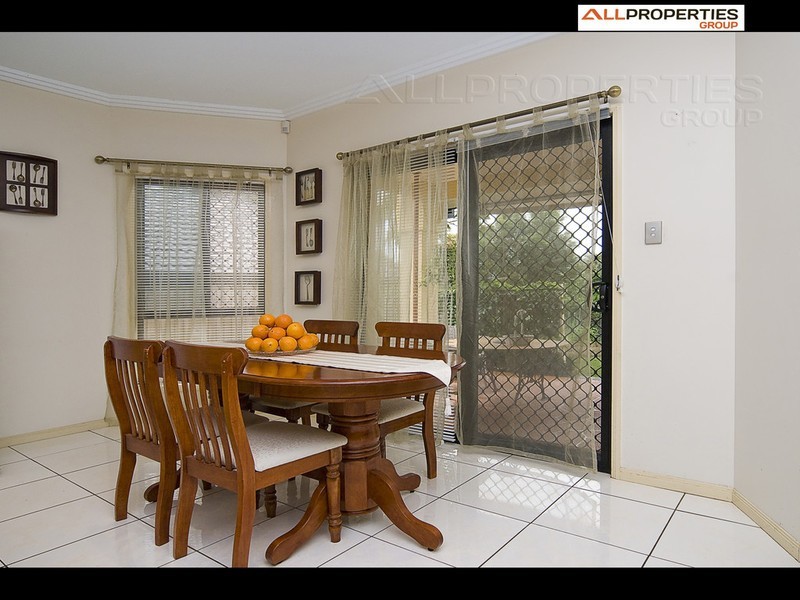 36 Carisbrook Circuit, Forest Lake QLD 4078