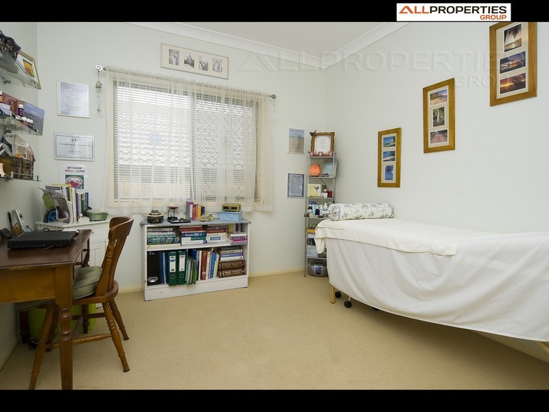 36 Carisbrook Circuit, Forest Lake QLD 4078