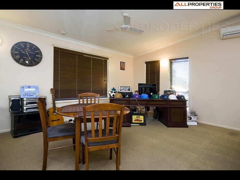 17 Pringle Place – Homestead Village, Forest Lake QLD 4078