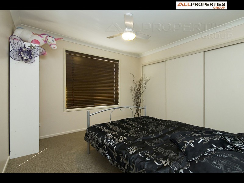 17 Pringle Place – Homestead Village, Forest Lake QLD 4078