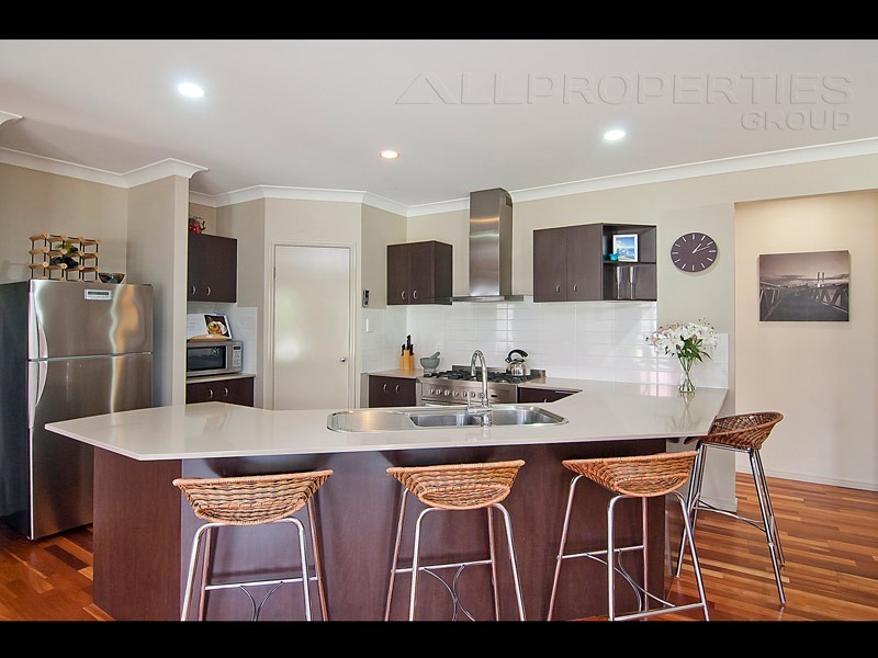 8 Pelsart Place, Drewvale QLD 4116