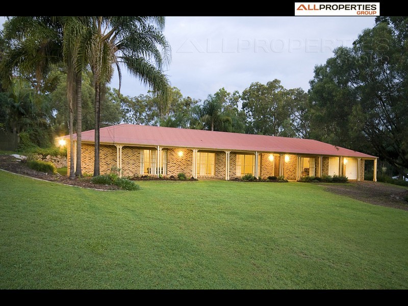 82  Abbey Street, Forestdale QLD 4118