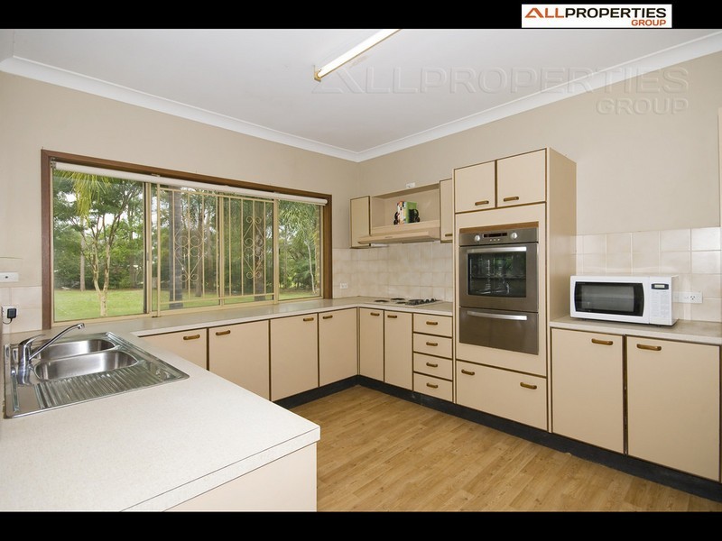 82  Abbey Street, Forestdale QLD 4118