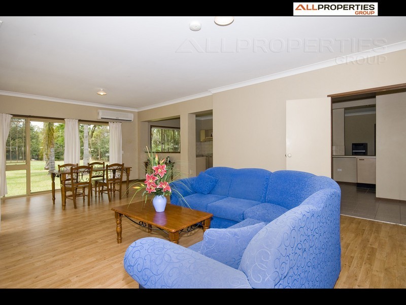 82  Abbey Street, Forestdale QLD 4118