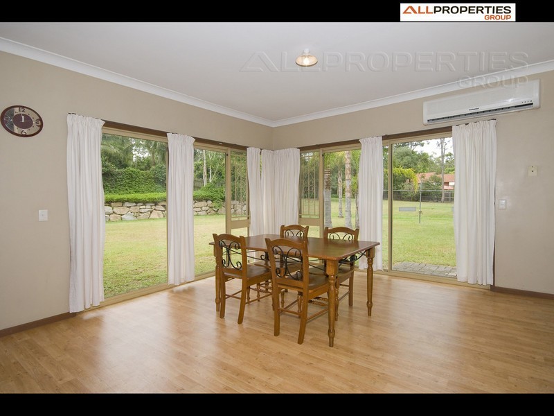 82  Abbey Street, Forestdale QLD 4118