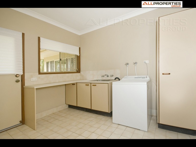 82  Abbey Street, Forestdale QLD 4118