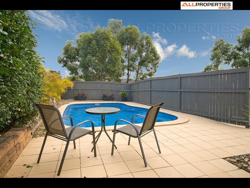 20 Booloumba Cres, Forest Lake QLD 4078