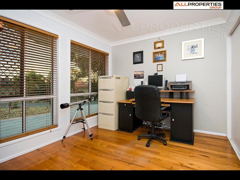 20 Booloumba Cres, Forest Lake QLD 4078
