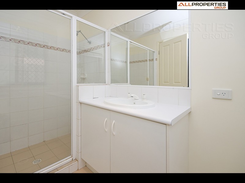 47 Golden Ave, Calamvale QLD 4116