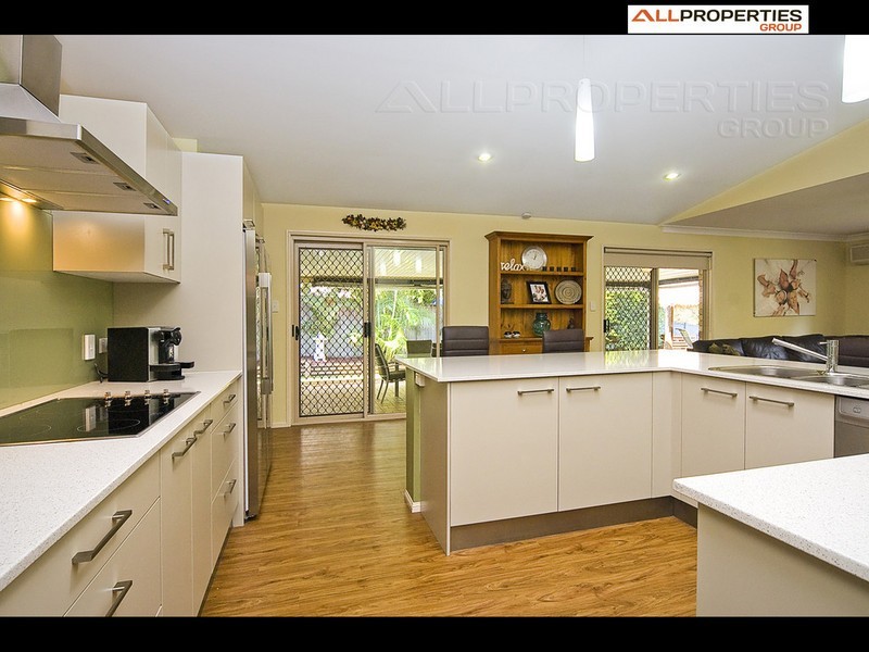 5 Bellthorpe Place, Forest Lake QLD 4078