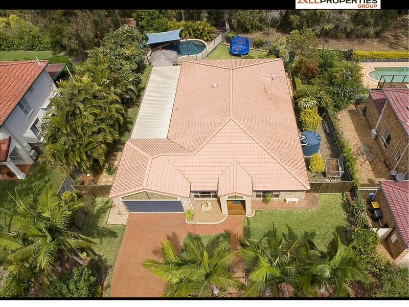 5 Bellthorpe Place, Forest Lake QLD 4078