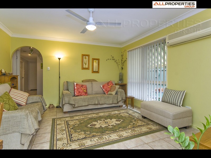 32 Baxter Crescent – Banksia Village, Forest Lake QLD 4078