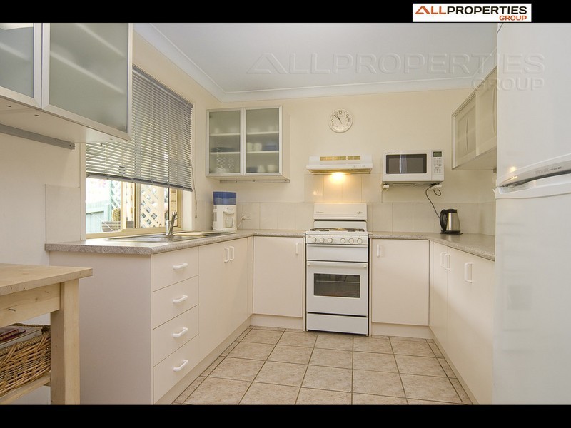 32 Baxter Crescent – Banksia Village, Forest Lake QLD 4078