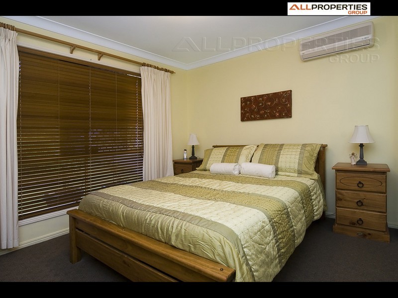 32 Baxter Crescent – Banksia Village, Forest Lake QLD 4078