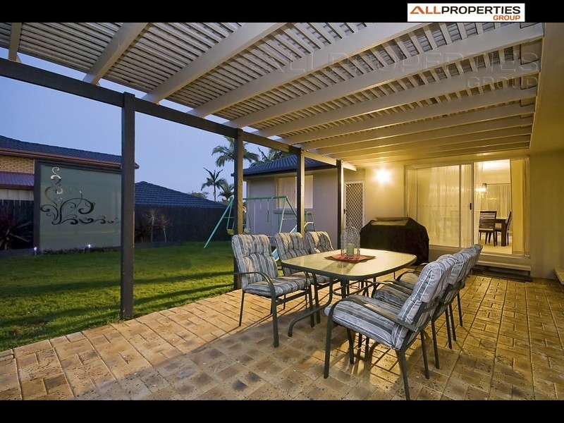 16 Crestone Pl, Algester QLD 4115