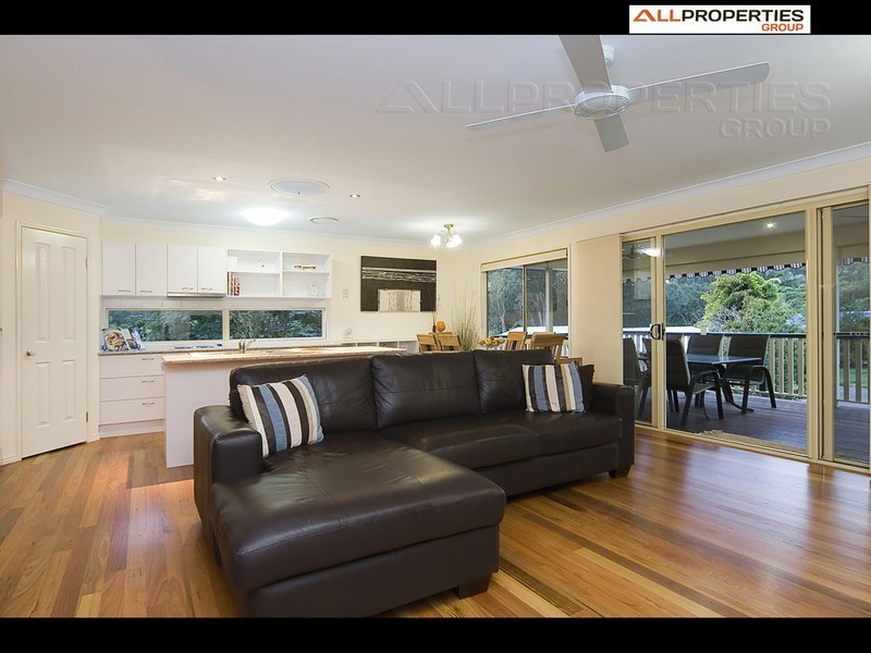 23 Statesman Cres, Sunnybank Hills QLD 4109