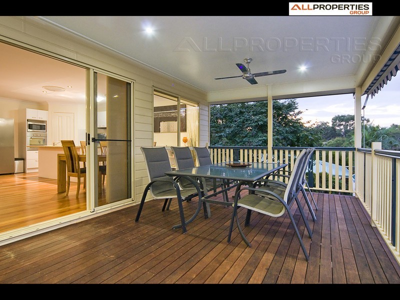 23 Statesman Cres, Sunnybank Hills QLD 4109