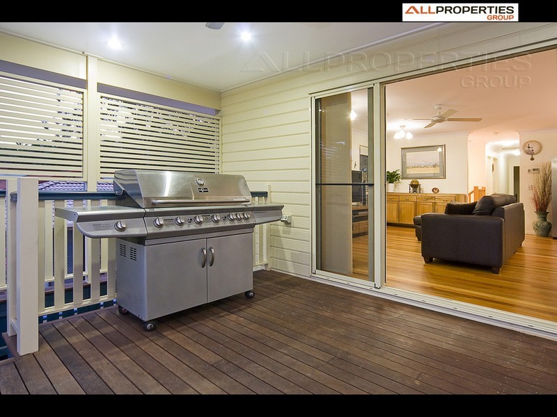 23 Statesman Cres, Sunnybank Hills QLD 4109