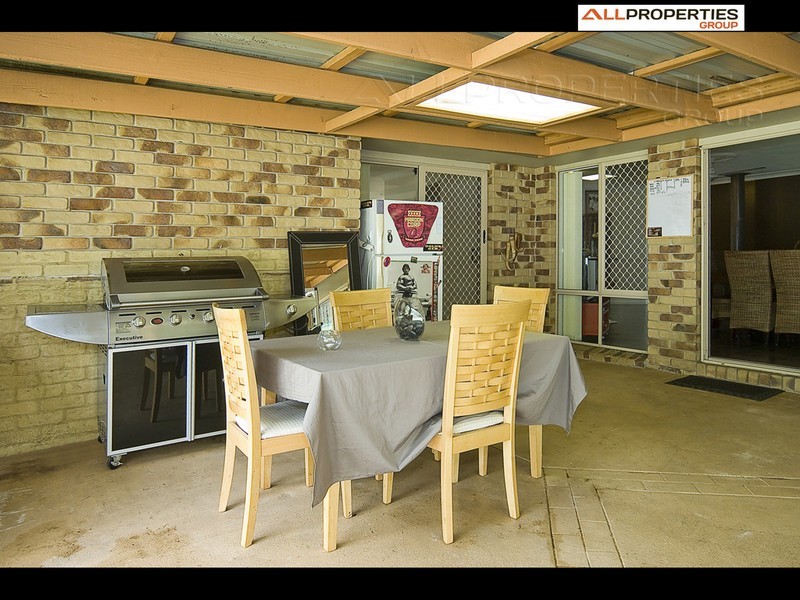 6 Jardine Court, Hillcrest QLD 4118