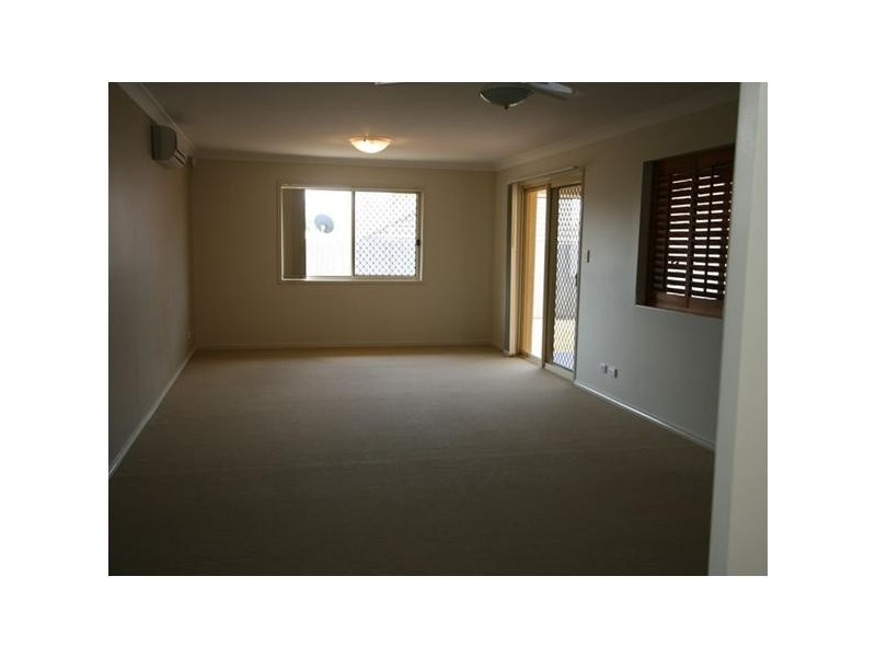 43 Parkwood Drive, Heathwood QLD 4110