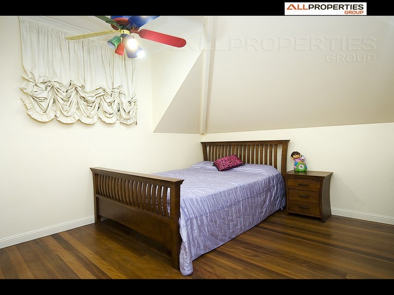 26 The Chase, Forestdale QLD 4118