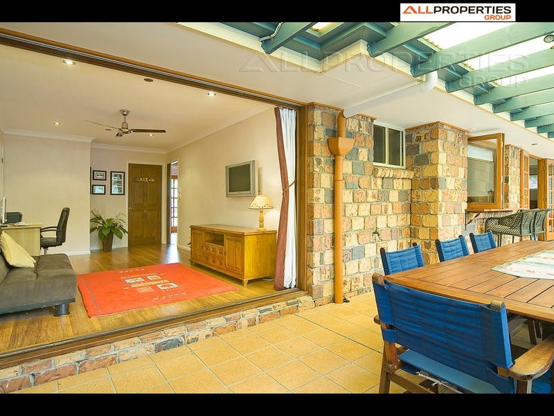 24 Grapple Close, New Beith QLD 4124