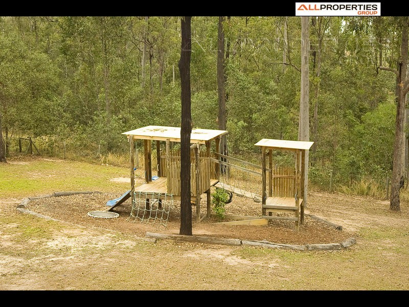 24 Grapple Close, New Beith QLD 4124