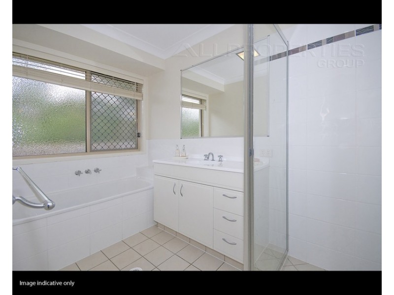 24 Lapford Crct, Drewvale QLD 4116