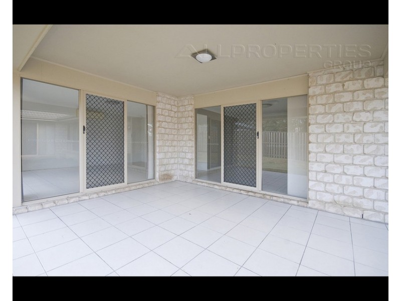 53 Paperbark Cres, Heathwood QLD 4110