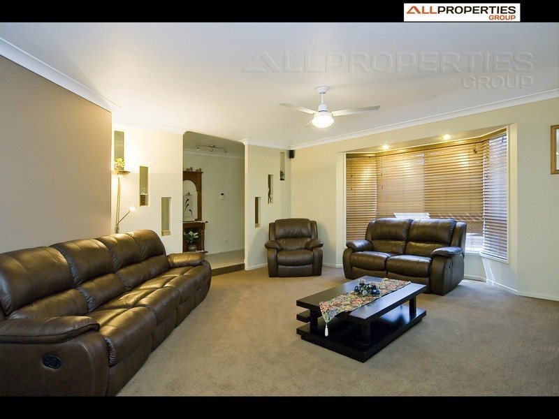 5 Orana Pl, Parkinson QLD 4115