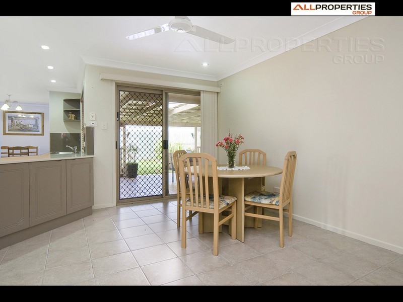 5 Orana Pl, Parkinson QLD 4115