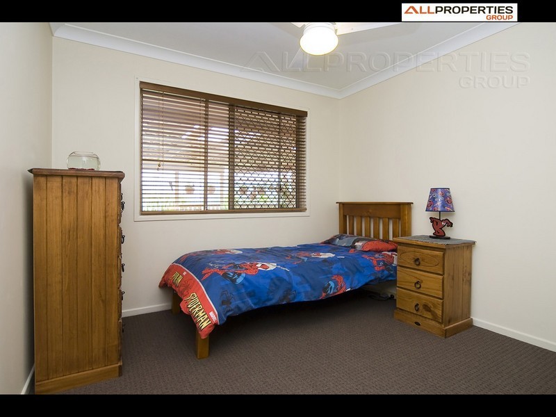 5 Orana Pl, Parkinson QLD 4115