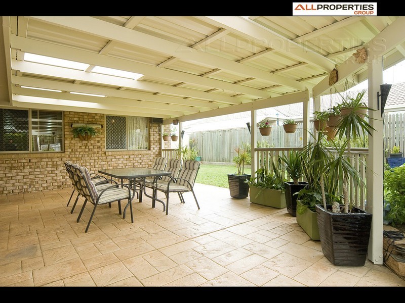 5 Orana Pl, Parkinson QLD 4115