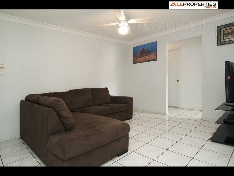 4 Elmwood Court, Boronia Heights QLD 4124