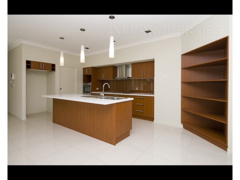 67 Parkwood Drive, Parkwood Estate, Heathwood QLD 4110