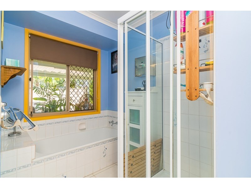 126 EMERALD DRIVE, Regents Park QLD 4118