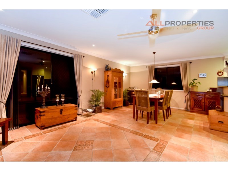 74 Waterbrooke Circuit, Drewvale QLD 4116